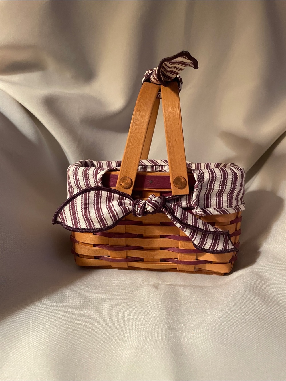 Longaberger Sweetheart Picture Perfect basket